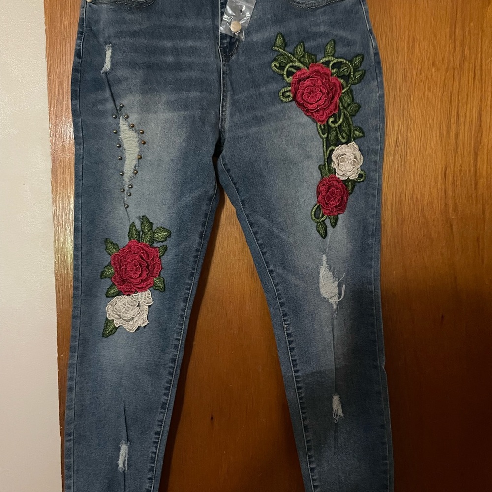 NWT womens jeans